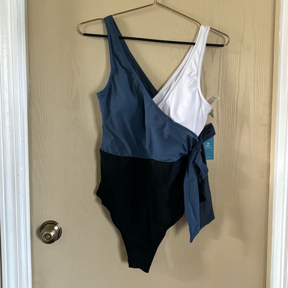 Women’s NWT One Piece Swimsuit - Blue, White, and Black